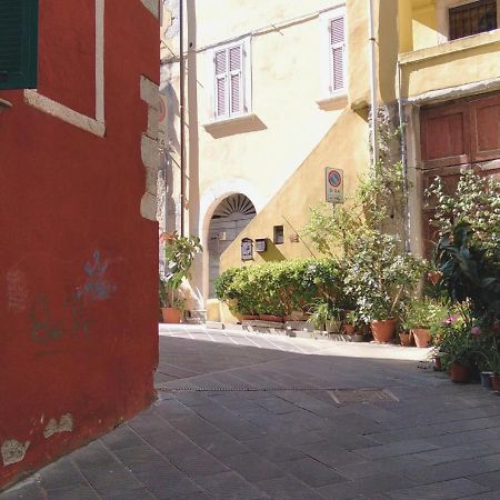 Casa Artisti Apartment Carrara Bagian luar foto