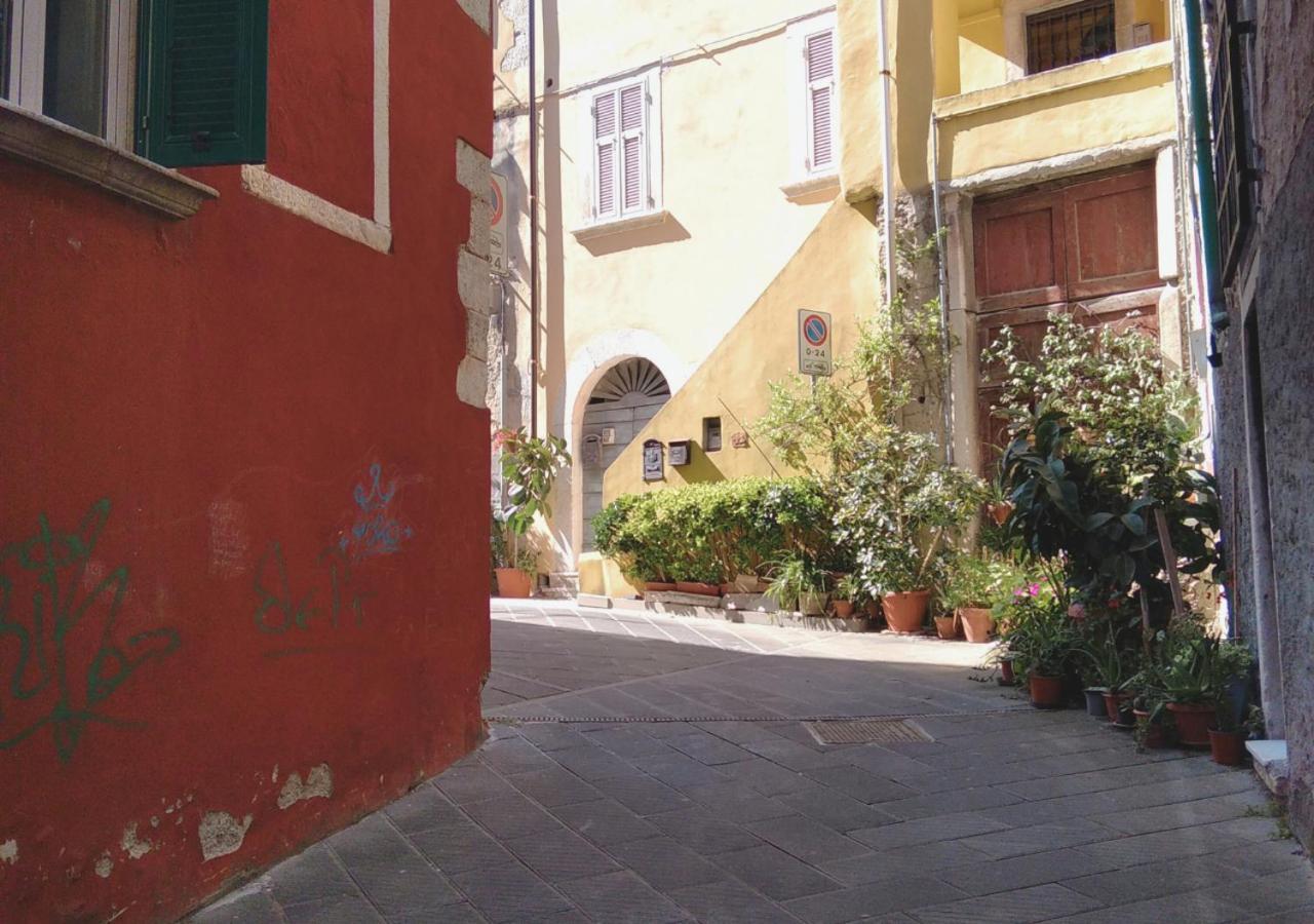 Casa Artisti Apartment Carrara Bagian luar foto